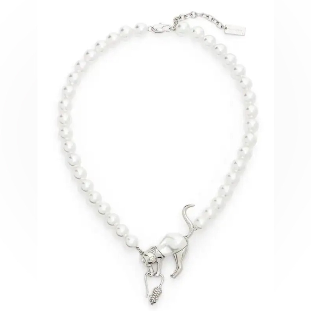 Marc Jacobs Cat Pearl Necklace